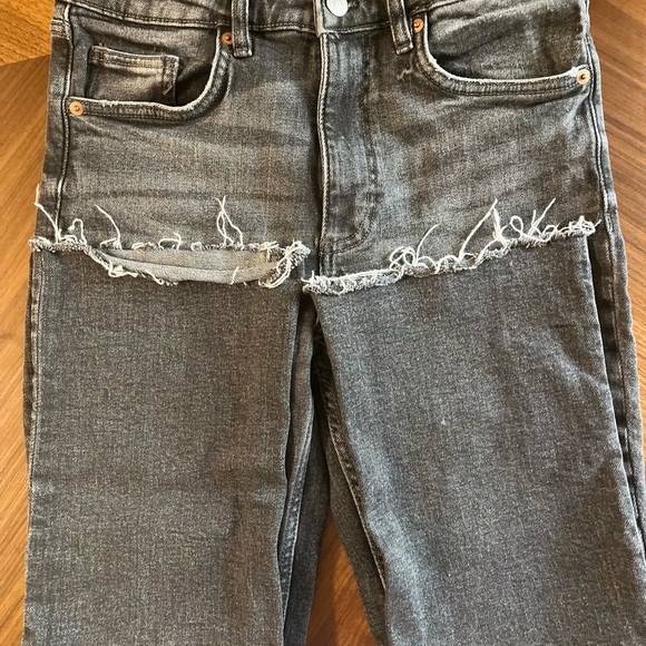 TRF MID-RISE FLARE CROPPED JEANS ANTHRACITE GREY size: 28 us:6 - Picture 3 of 6